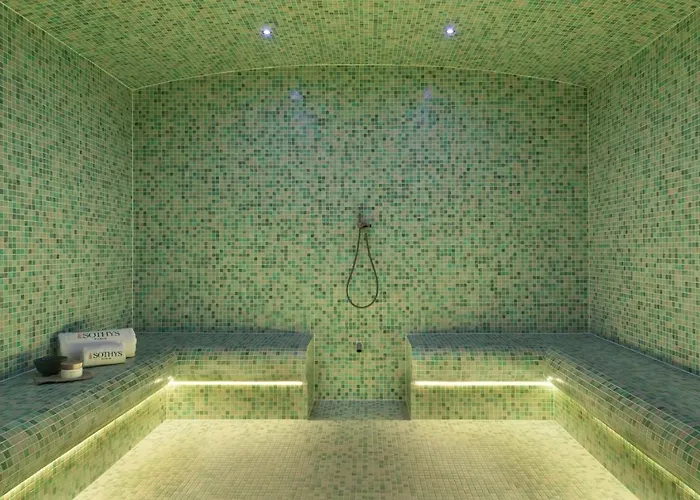 Citadines Eurometropole Aparthotel 4*