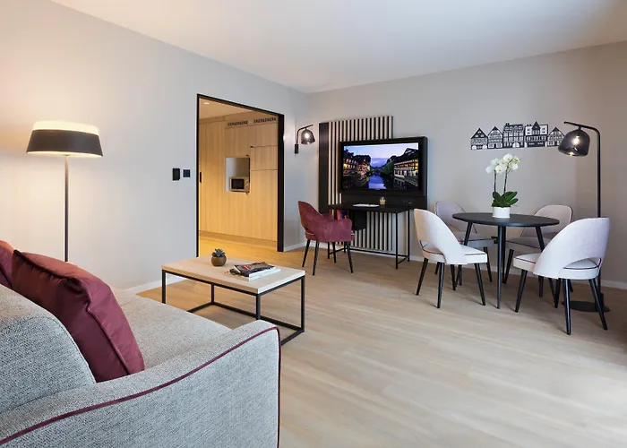 Citadines Eurometropole Aparthotel 4*